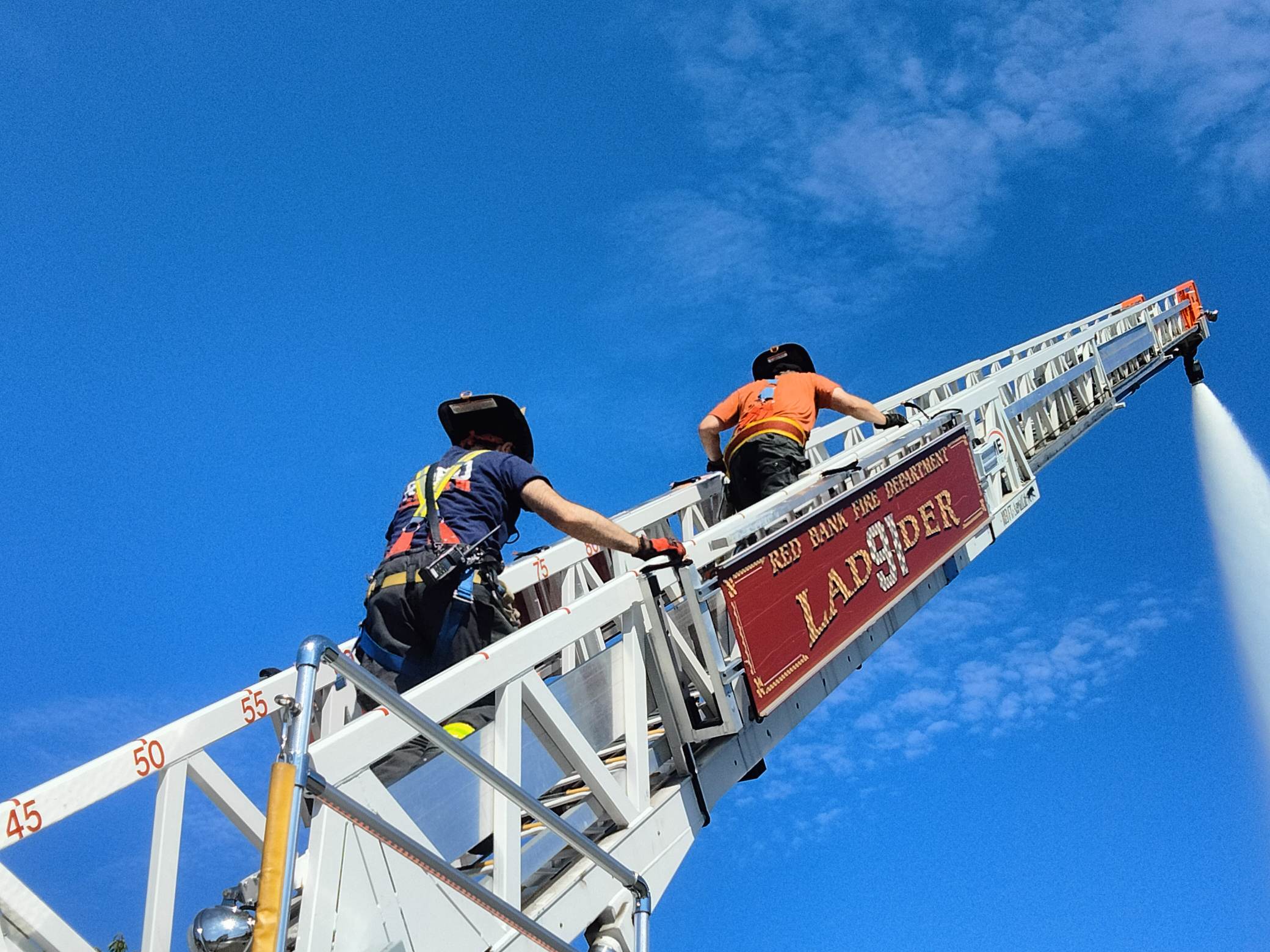 5/25/2023 - RBFD Engine 96 and Ladder 91 Hold Joint Drill | Red Bank 